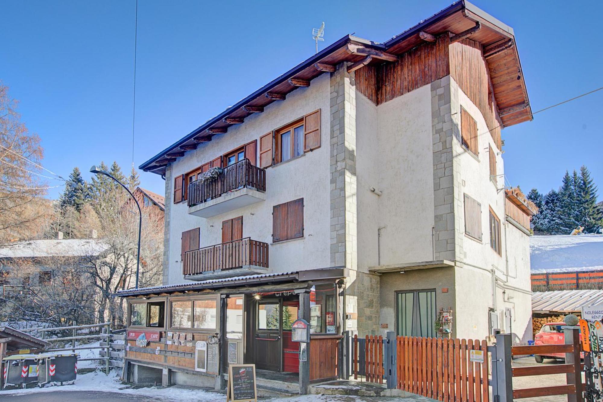 Miramonti 21 Ski In - Ski Out - Happy Rentals Oulx Exterior foto